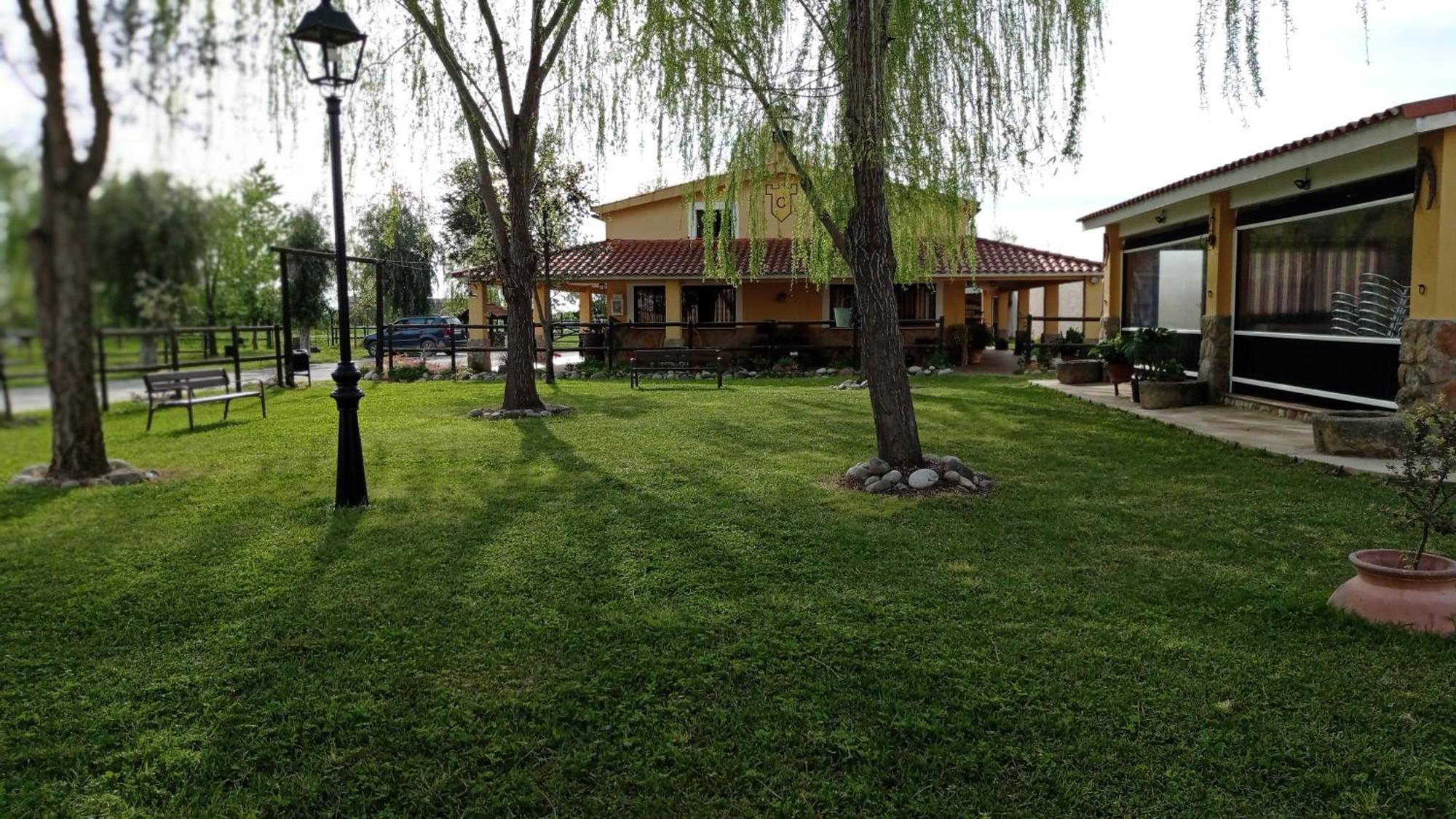 La Posada Hipica Rosalejo  Extérieur photo